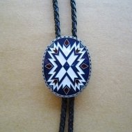 American Southwest Pattern - Bolo Tie Halsketting